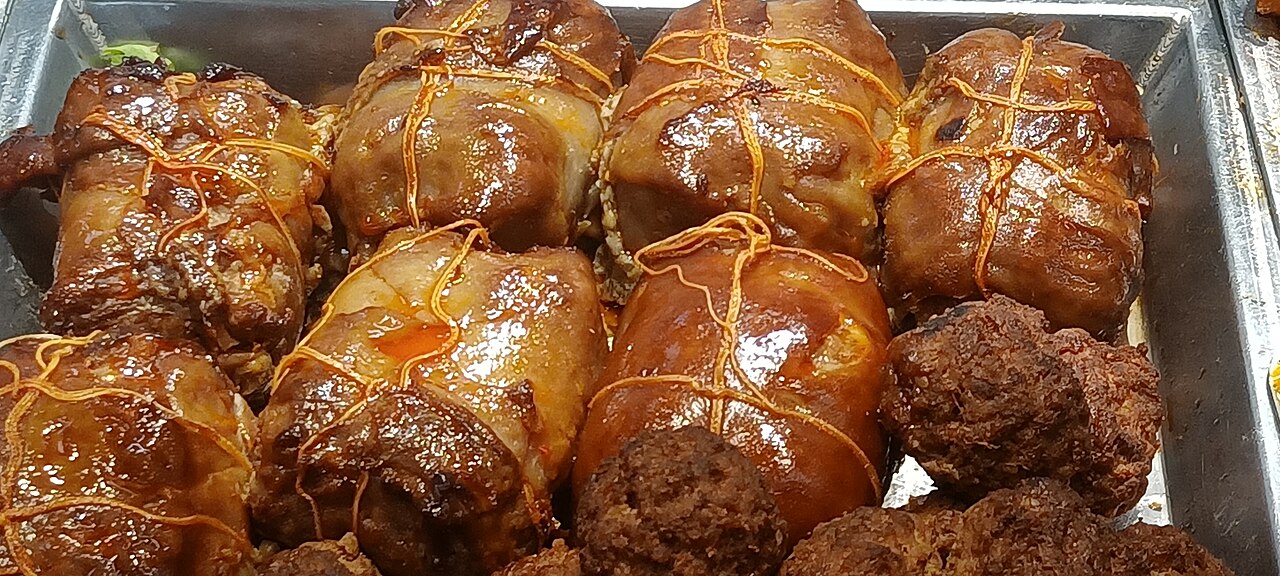 Chinese barbecue pork supporting the later section about crisp texture, resting time, and scope boundaries